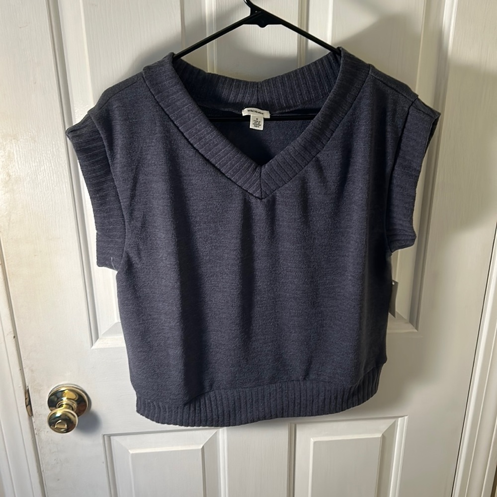 Wild Meadow Women's Sweater Vest SZ S GREY